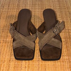 Stradivarius Brown Suede Mules with Buckle